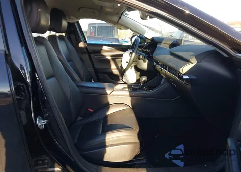 2019 Mazda Mazda3 Preferred Package from USA, damaged, VIN 3MZBPADL3KM105322